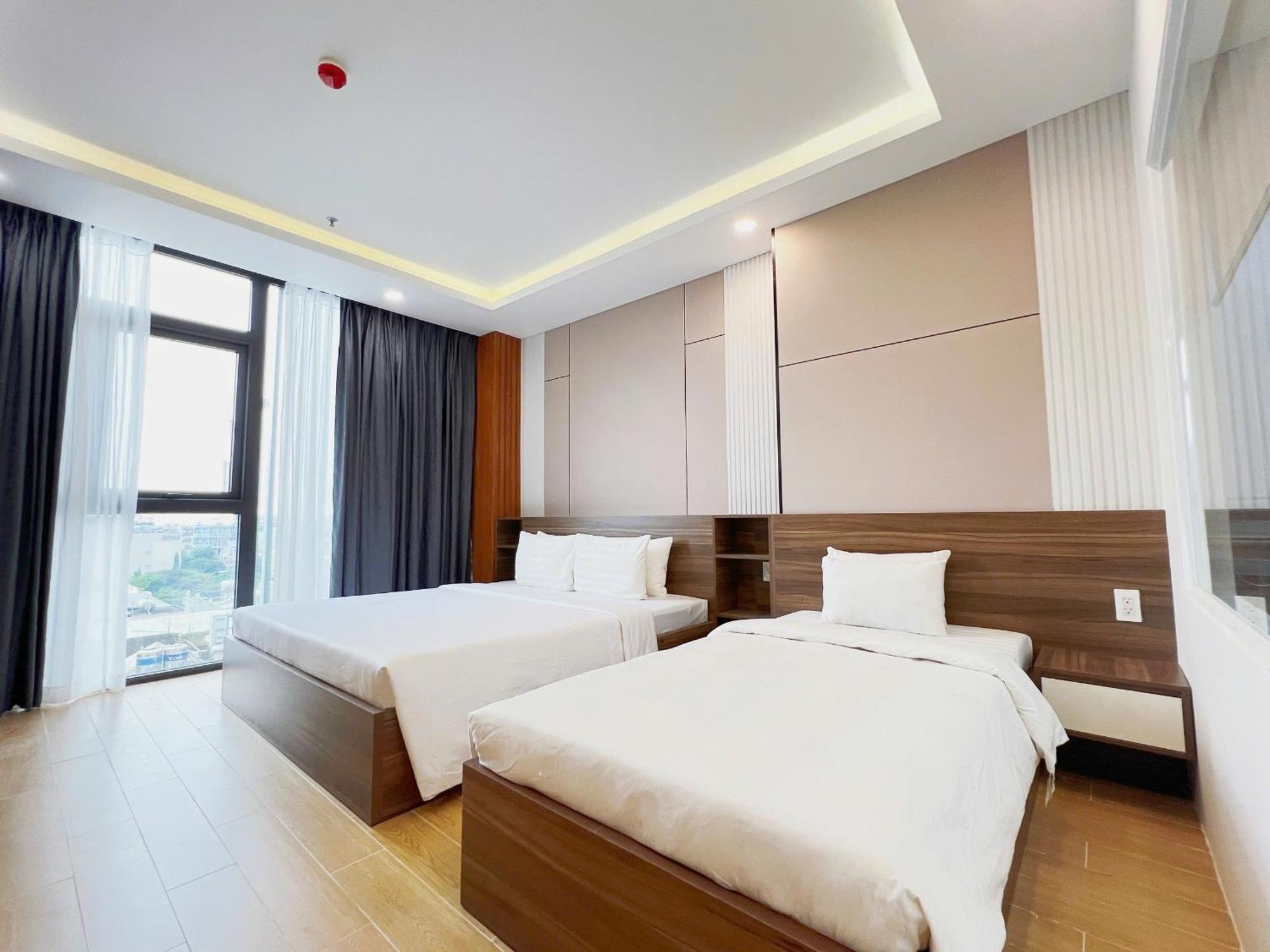 K&t San Bay Tsn-150m Tu Nha Ga T3 Hotel